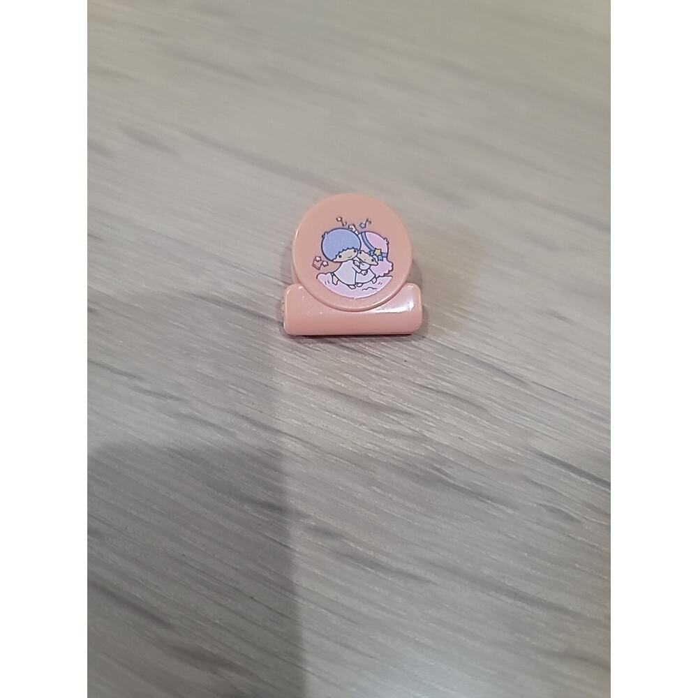 Vintage 1977 Pink Sanrio Mini Paper‎ Clip Little Twin Stars Light Pink